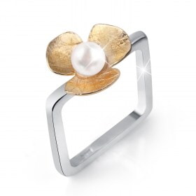 Handmade-Flower-square-ring-with-pearl